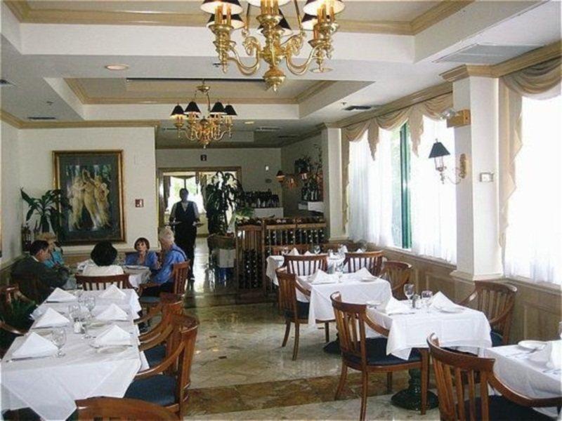 Hotel Chateaubleau Coral Gables Restaurant foto